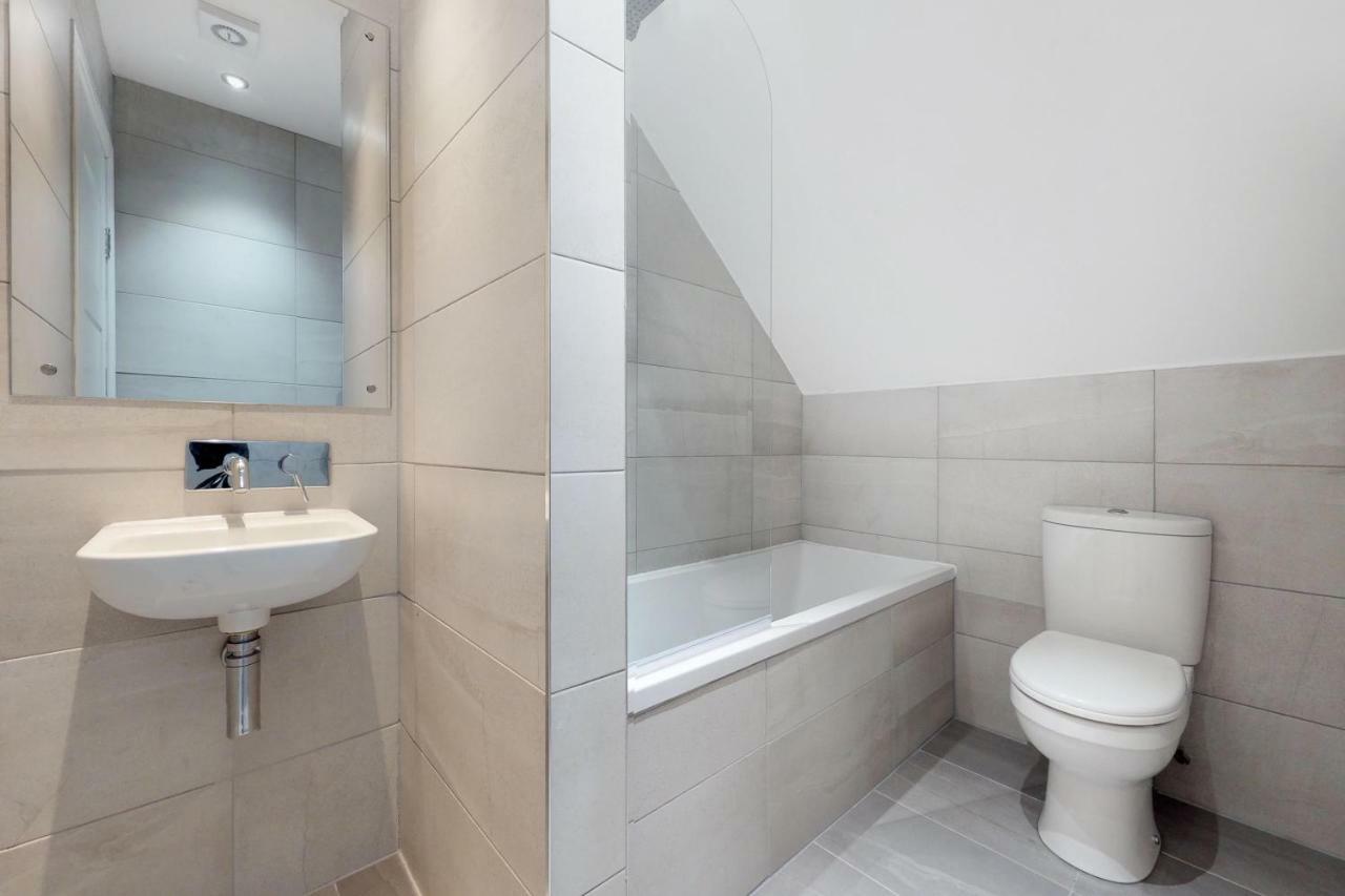 Stunning Luminous Penthouse/ 2Beds 2Baths Διαμέρισμα Μπόρνμουθ Εξωτερικό φωτογραφία