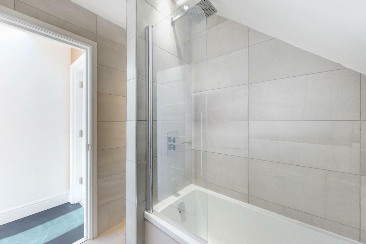 Stunning Luminous Penthouse/ 2Beds 2Baths Διαμέρισμα Μπόρνμουθ Εξωτερικό φωτογραφία